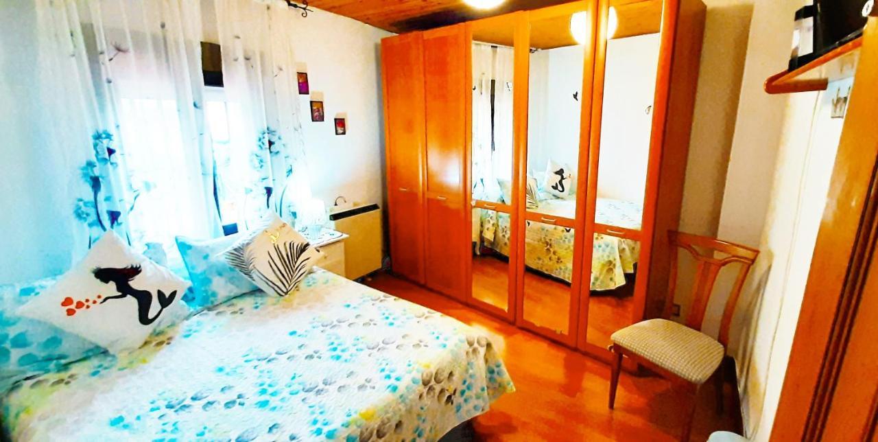 Habitaciones Privadas - Casa Rural - Bano Compartido Con Los Anfitriones Суансес Екстериор снимка